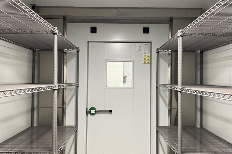 Vaccine Cold Room Shelving